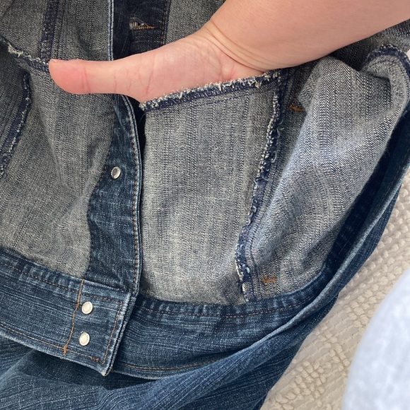 Cropped dark wash denim jacket - Picture 10 of 10